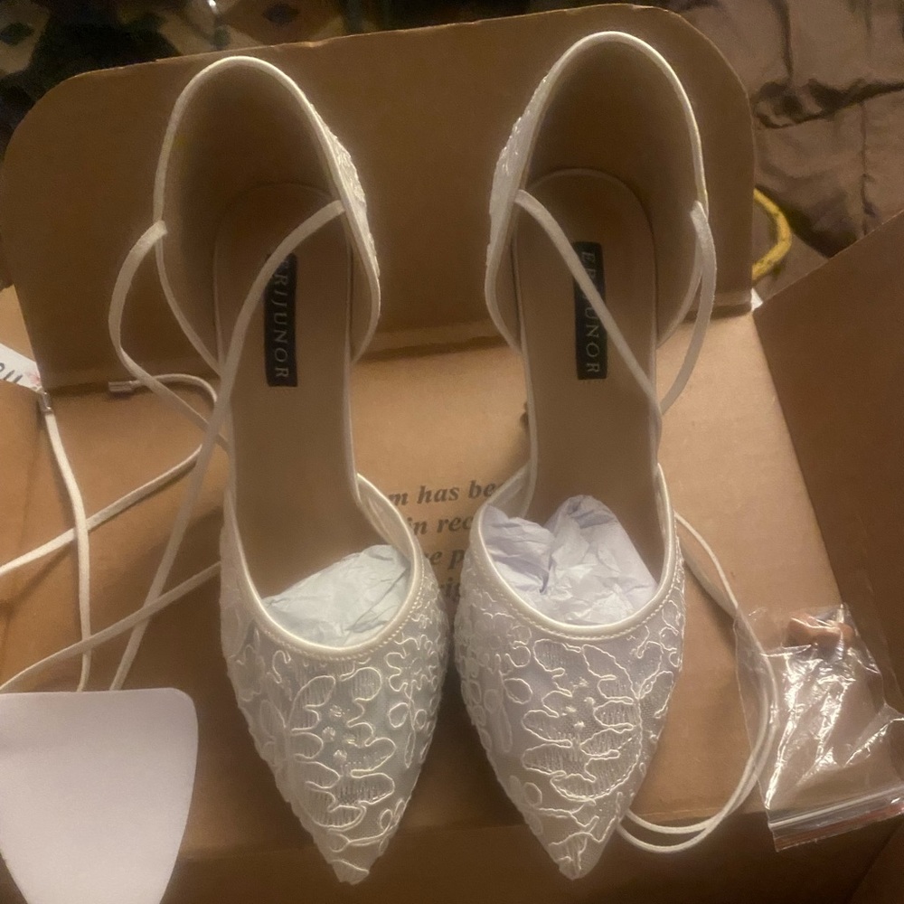 Erijunor lace mesh bridal wedding shoes size 7 brand new orig price 48